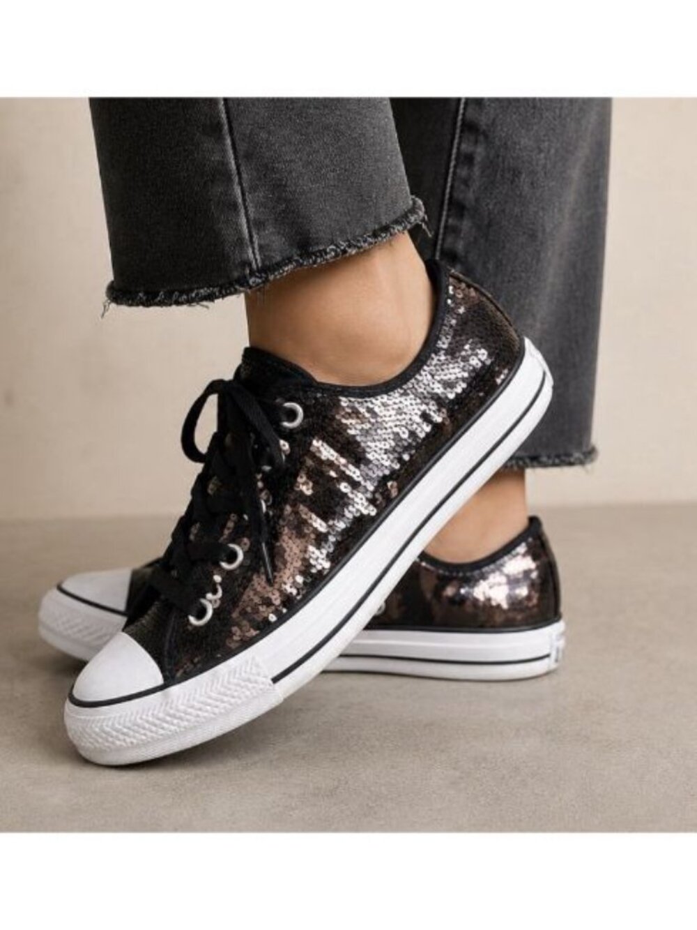 Converse All Star Sequin Low Top Sneakers Women 7.5 Chuck Bronze Sparkle Shoe - Picture 2 of 9